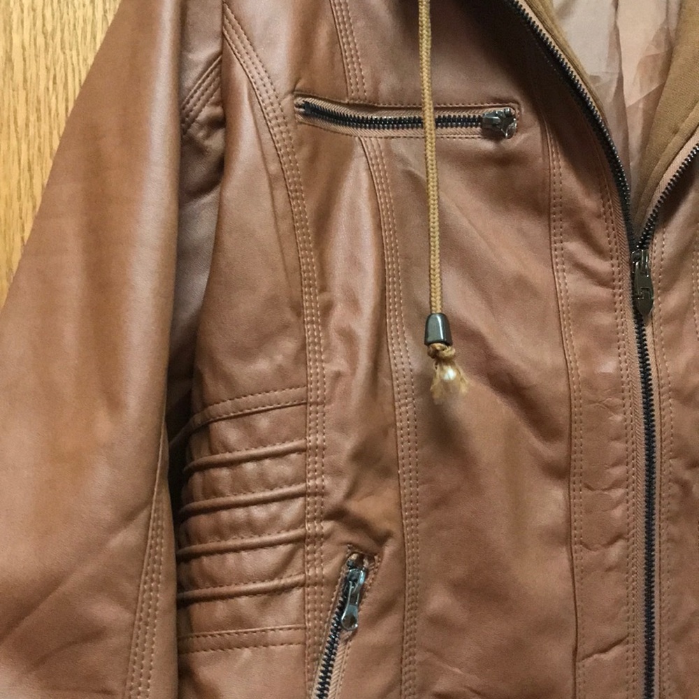 Jacket - Picture 3 of 5